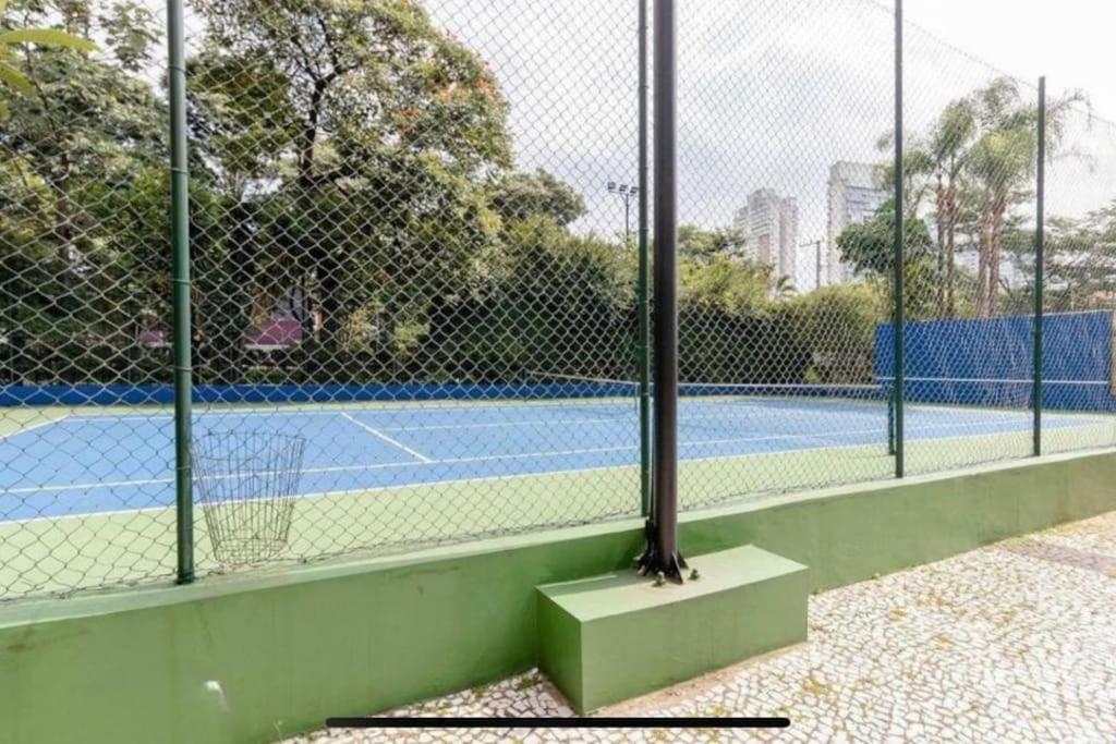 Flat com banheira na Vila Olímpia - SP