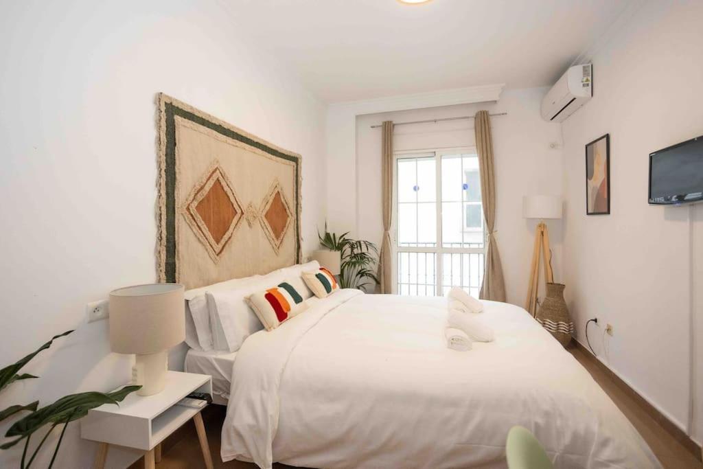 Naim Guest House Nerja