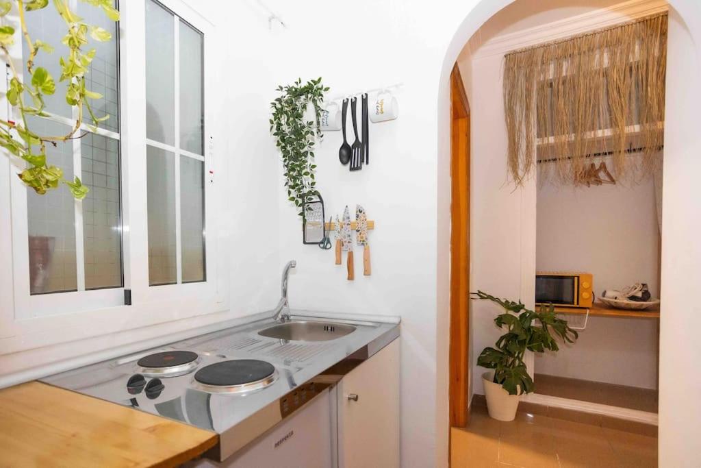 Naim Guest House Nerja