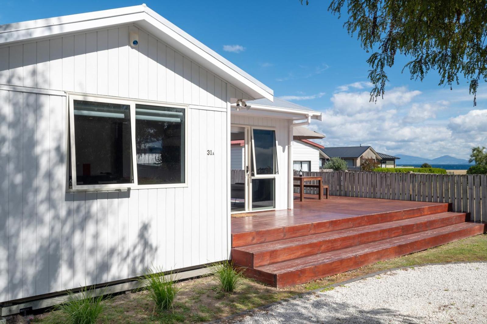 Lakeside Haven - Taupo Holiday Home view 3
