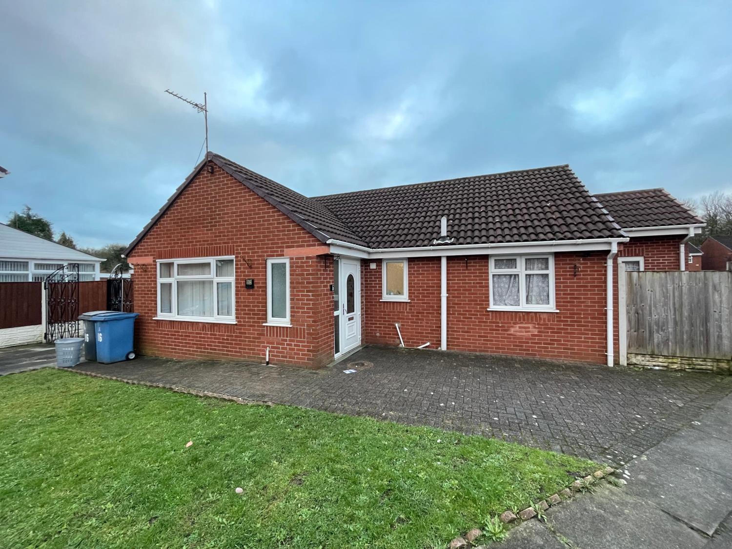 4BR, One level, Step free,, Roll-in-showers, Accessible Bungalow view 5