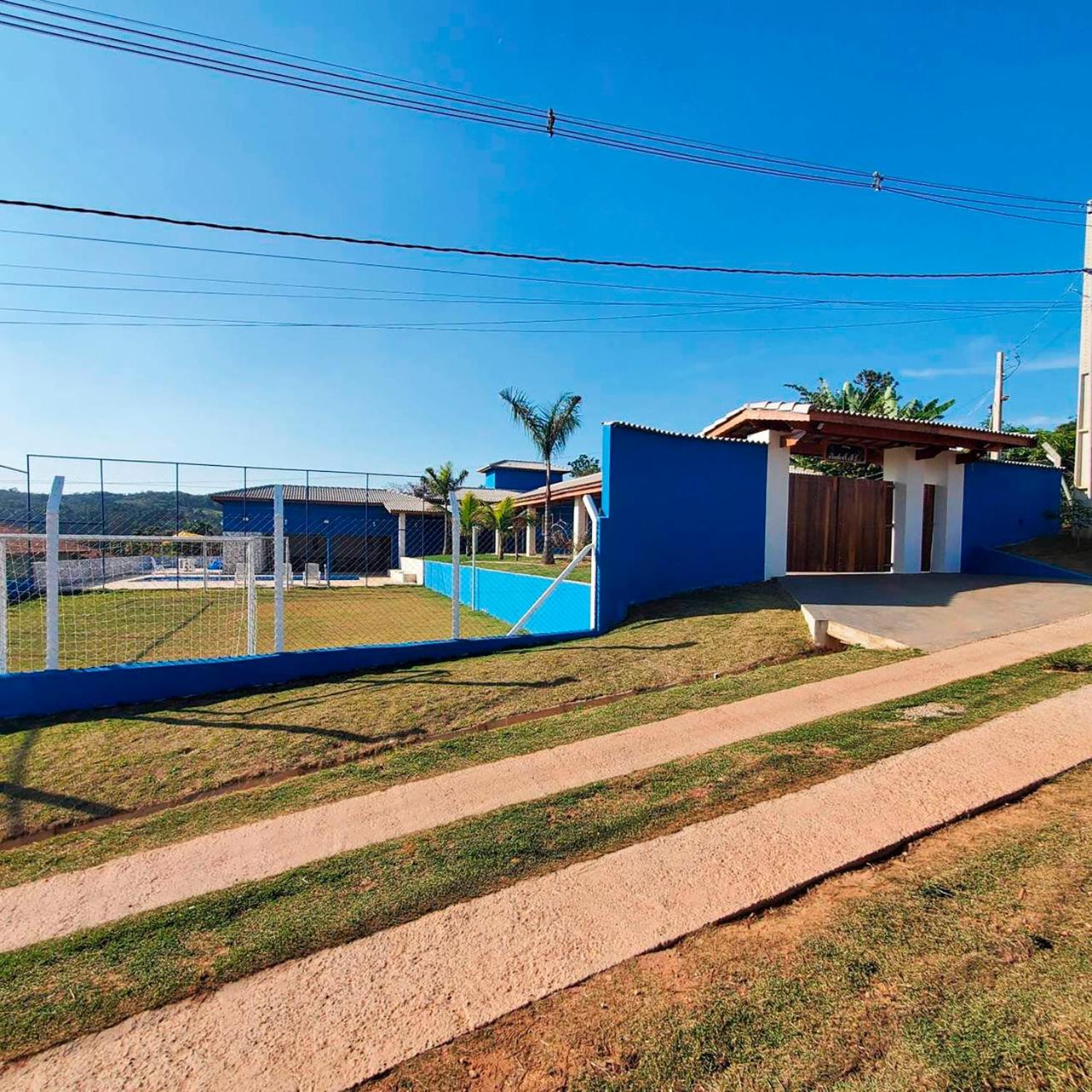 Casa de campo com Wi-Fi e Piscina em Mairinque SP