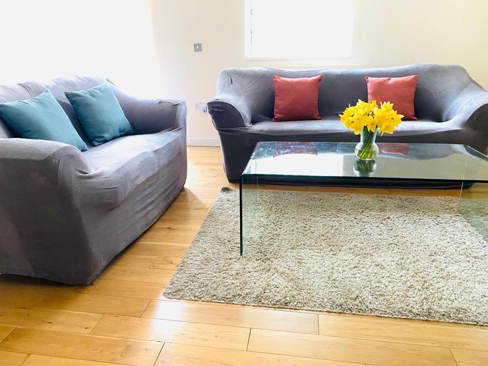 North Greenwhich Homestay