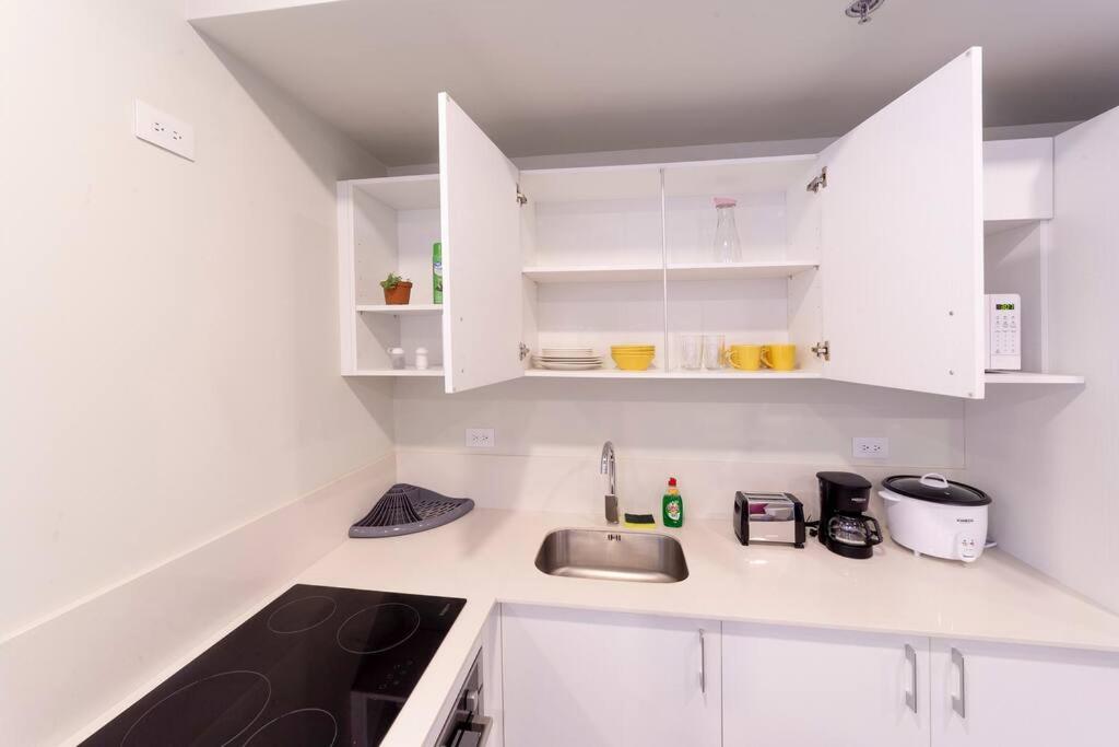 2512 URBN Escalante Hermoso Loft SIN PARQUEO