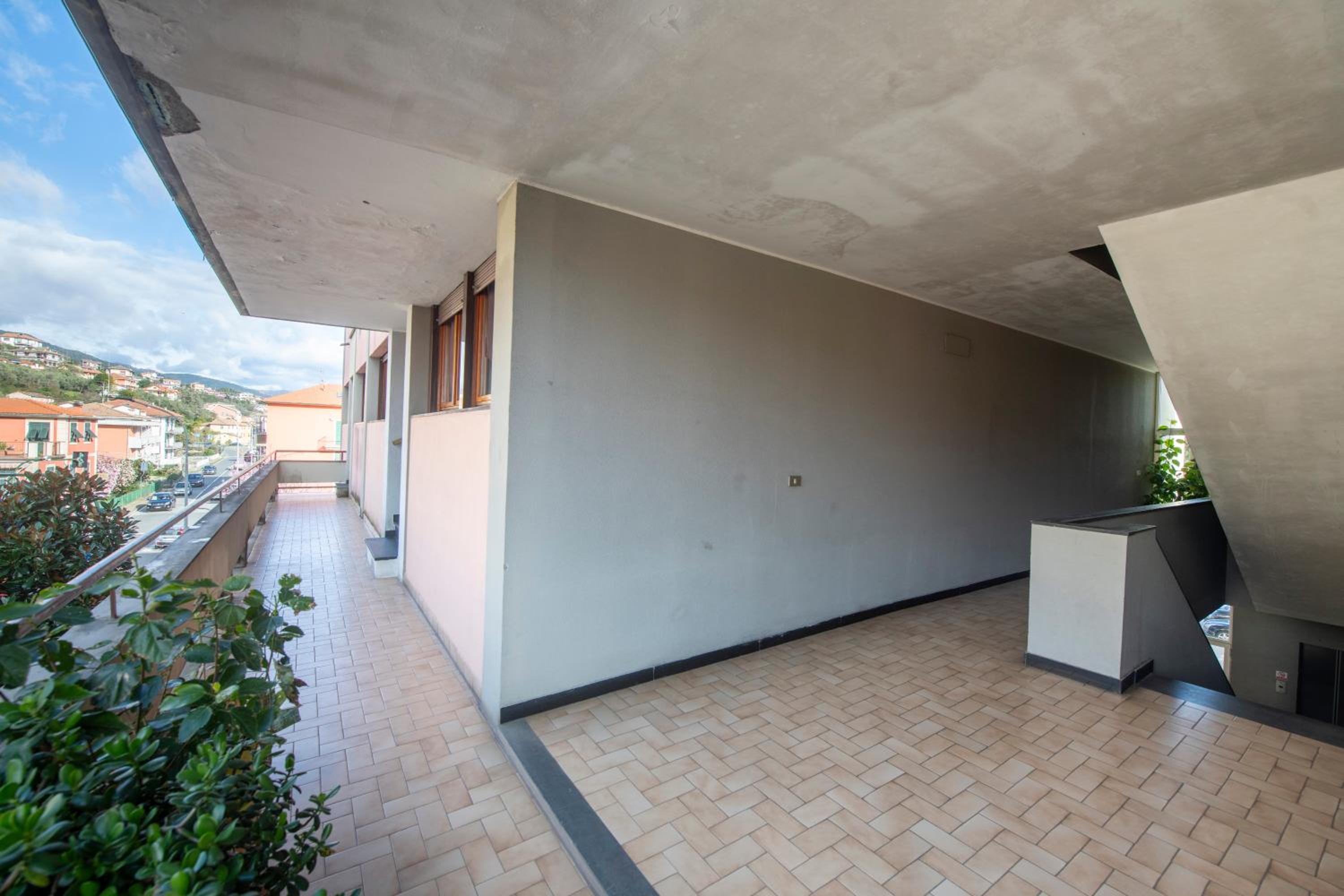 251 - Casa Lorena, 5 Minuti di auto dal Centro e dal Mare e spiaggie di Sestri - PARCHEGGIO GRATIS INCLUSO view 4