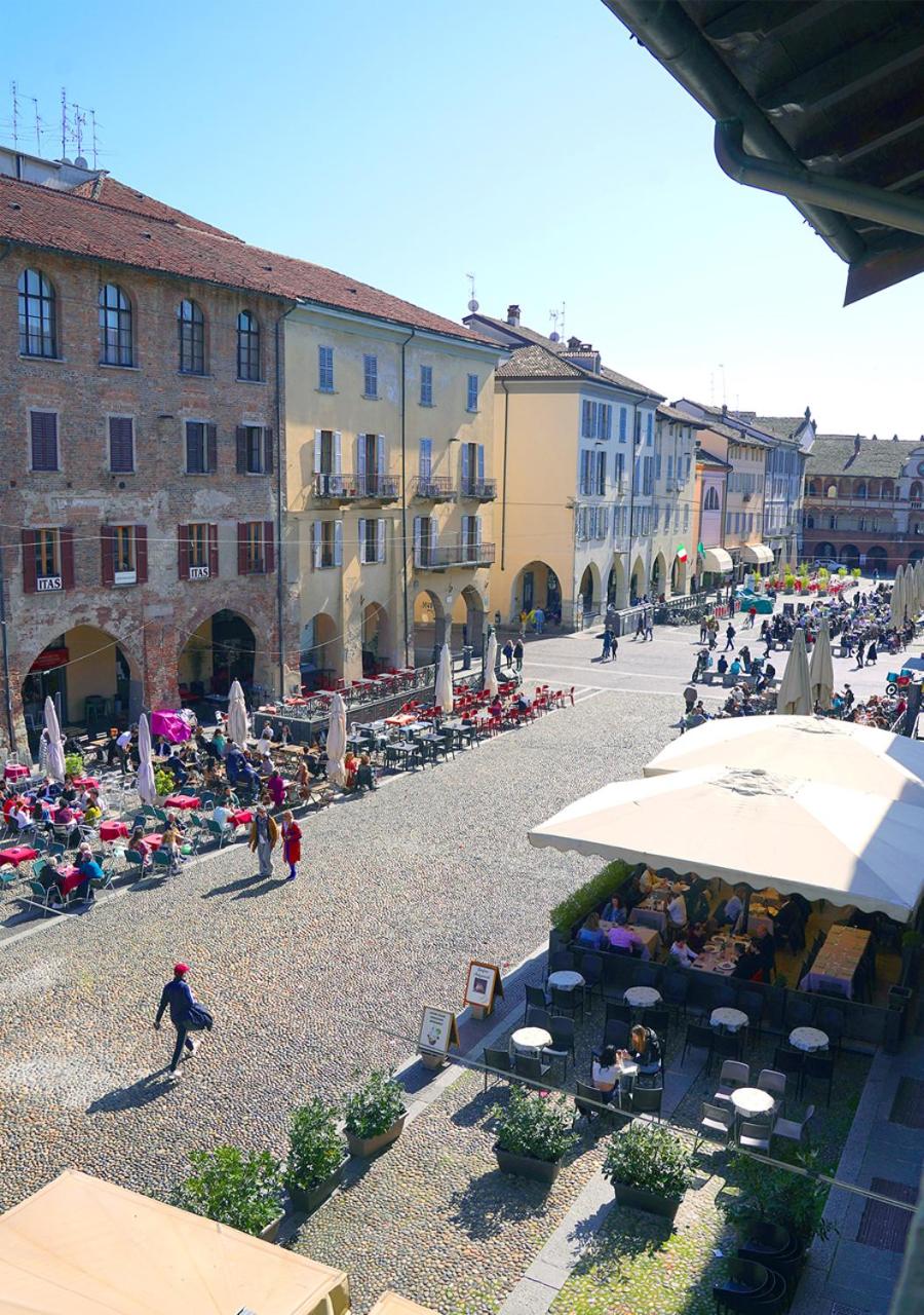 Blue Mind en Pavia — other