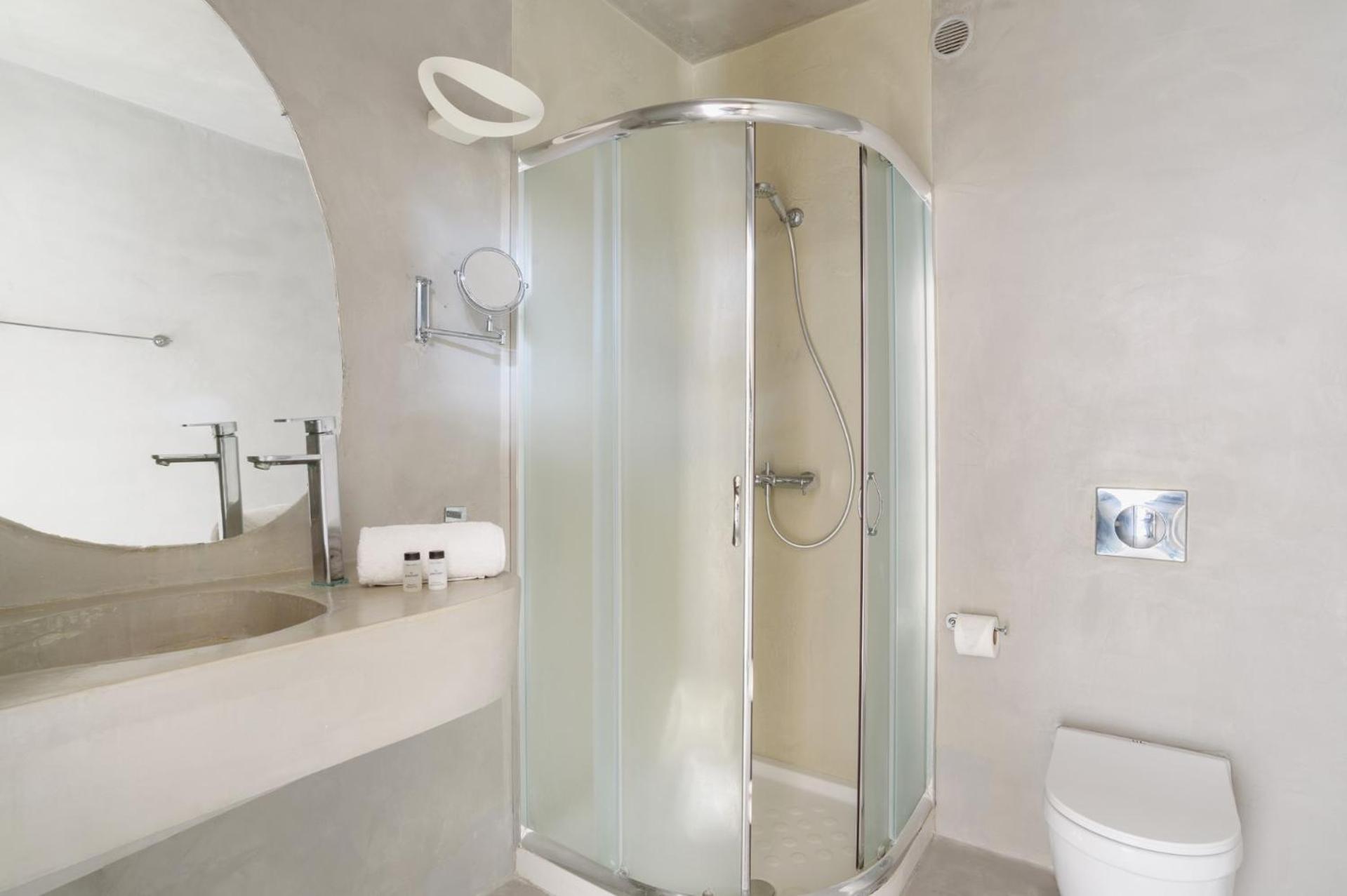 Villa Chloe Seastone by Villa Plus view 5