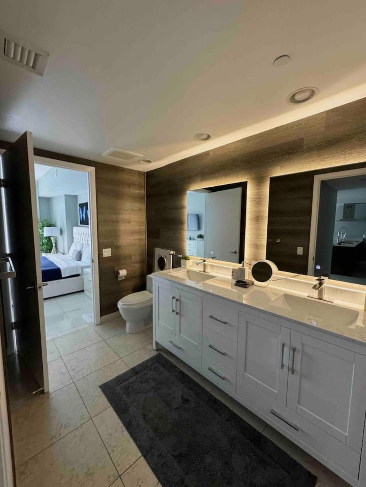 Deluxe Suite King 1 Bedroom Icon