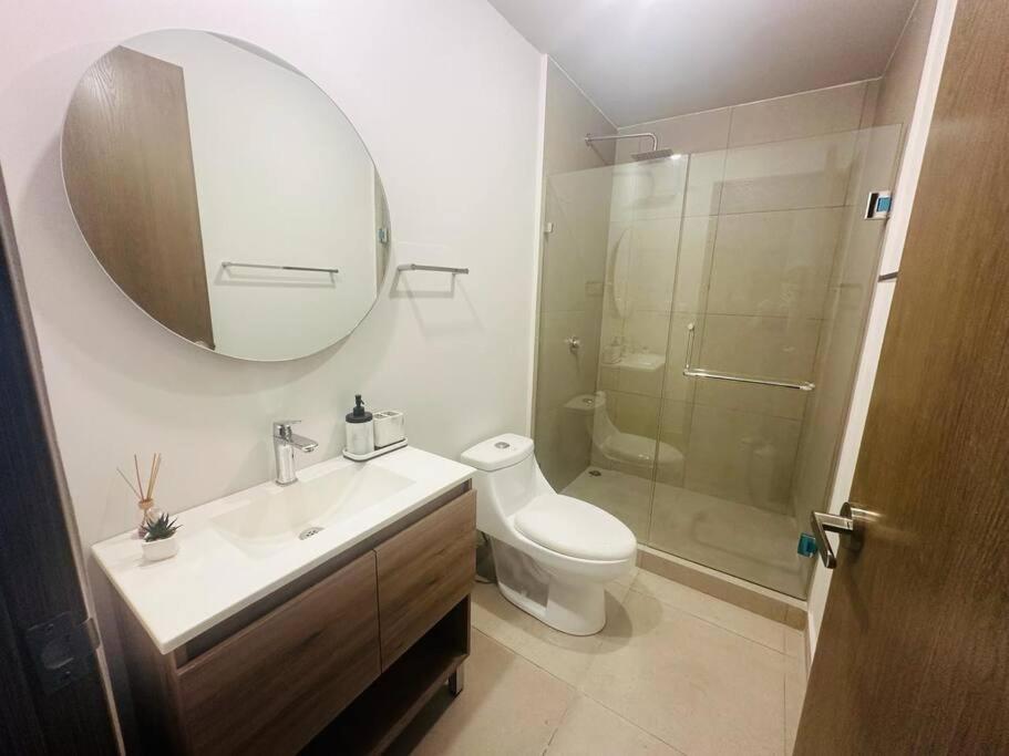 Modern Apartment Steps from Santa Lucia 2Bds/6 Pax - Property Image 15