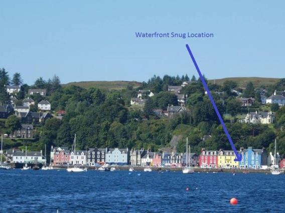 Waterfront Snug