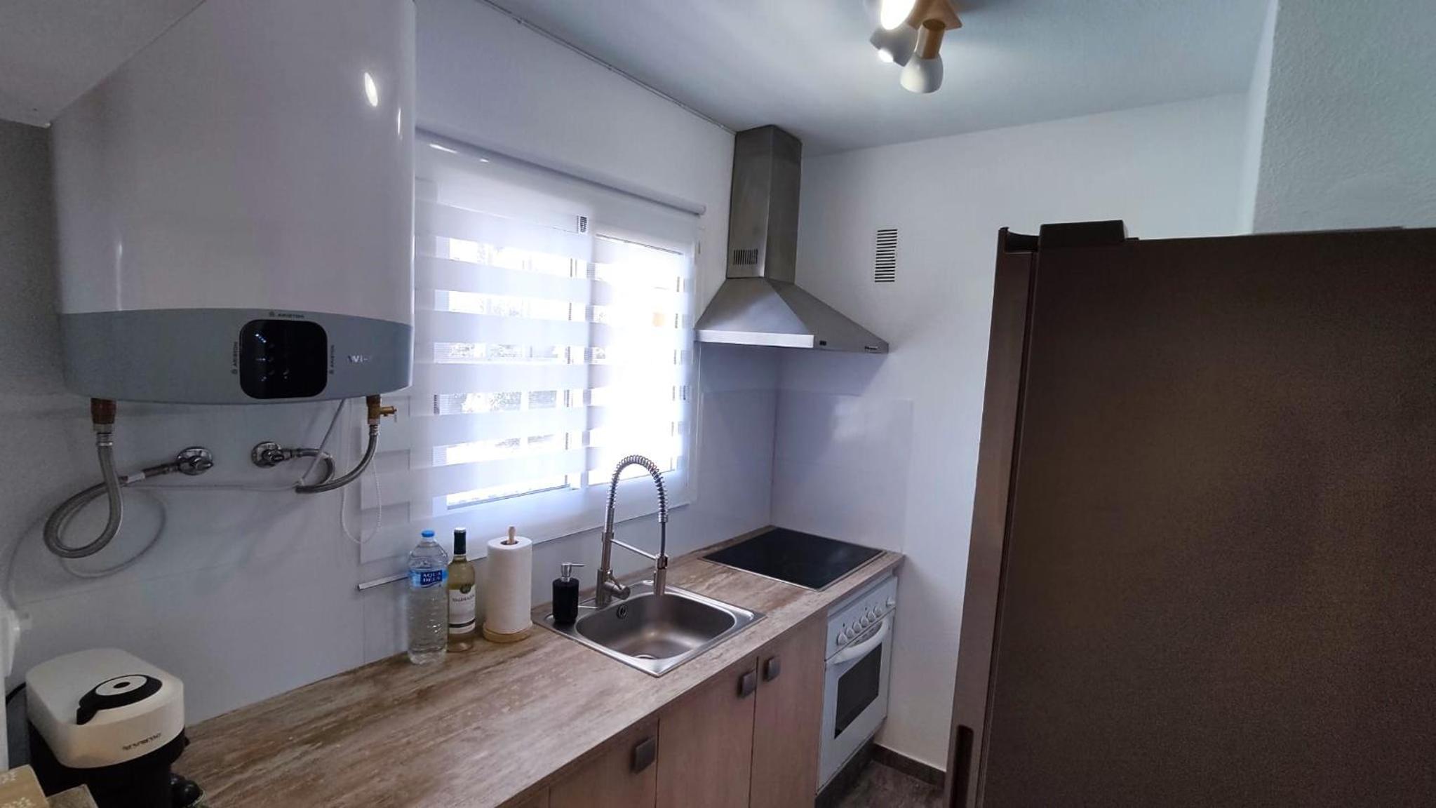 Stylish Seaview Apartment