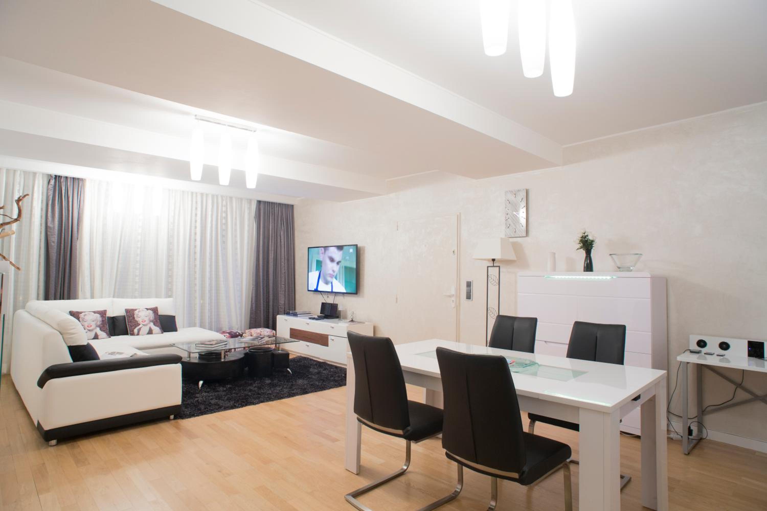The Queen Luxury Apartments - Villa Marilyn