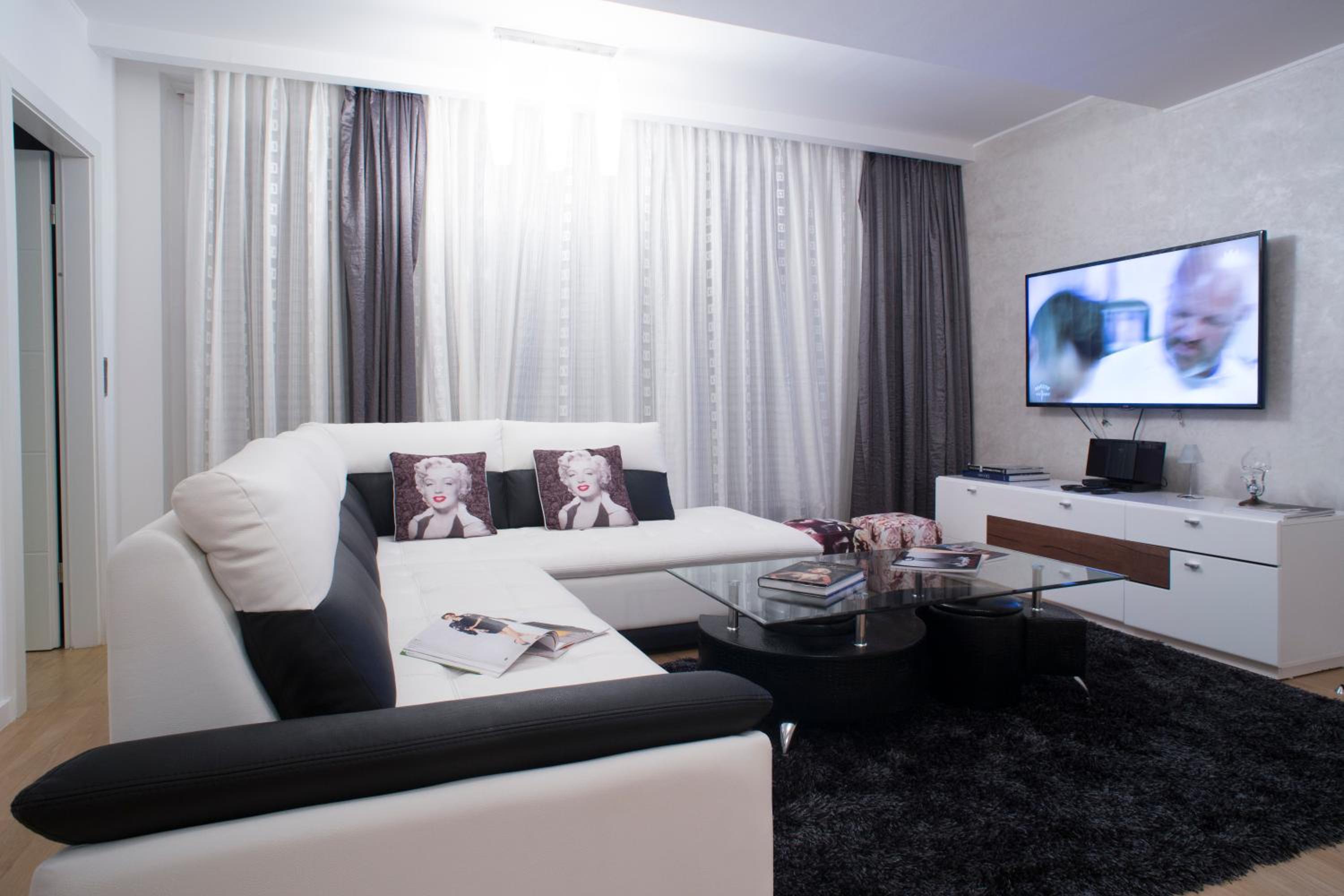 The Queen Luxury Apartments - Villa Marilyn