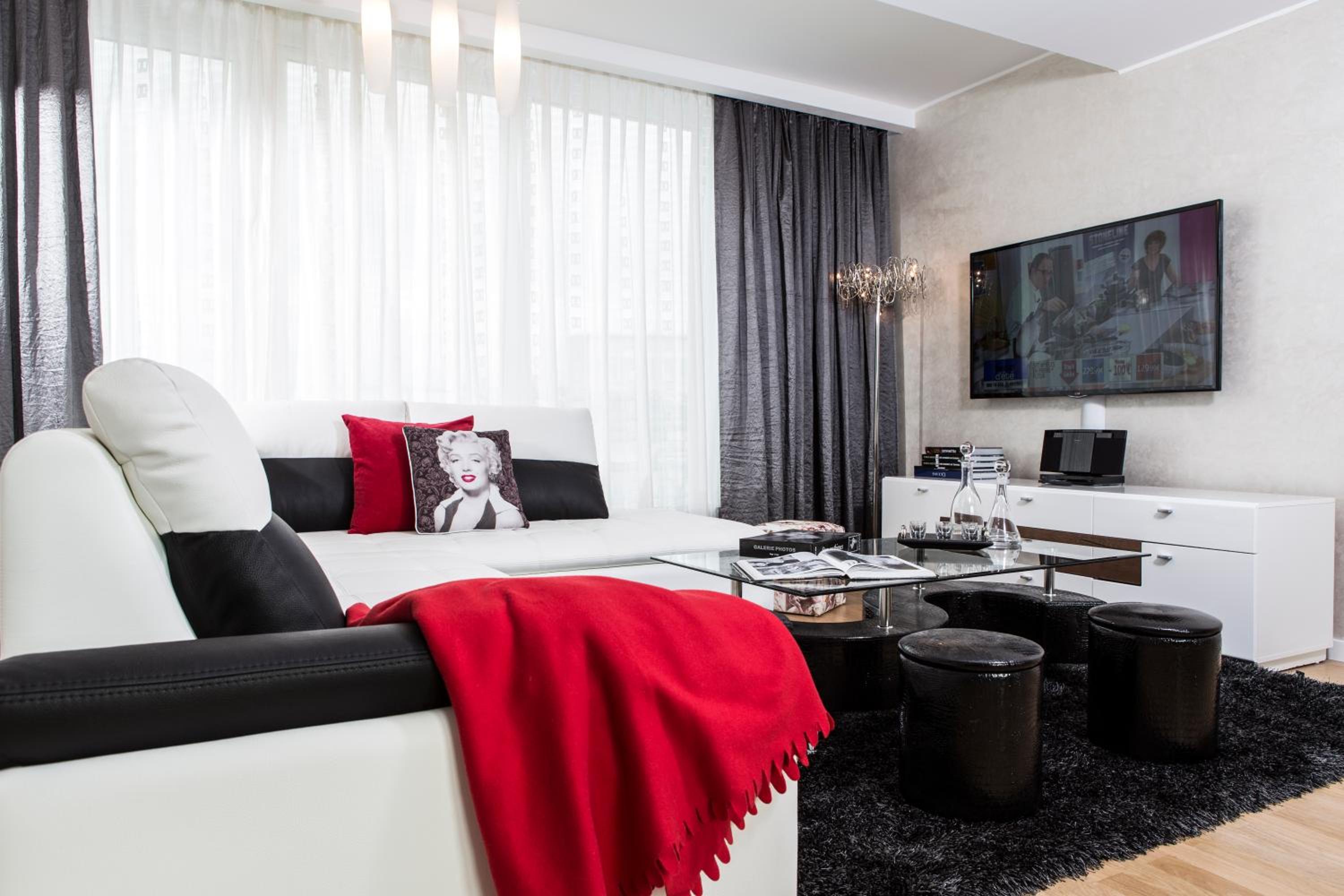 The Queen Luxury Apartments - Villa Marilyn
