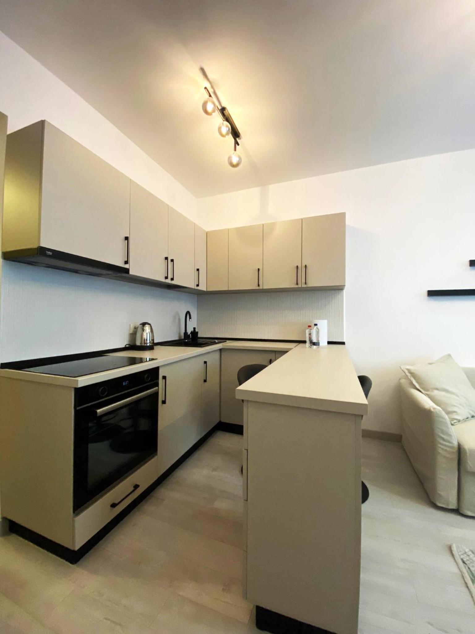 YamaLuxe Studio - Cozy & Stylish With Many Facilities view 3
