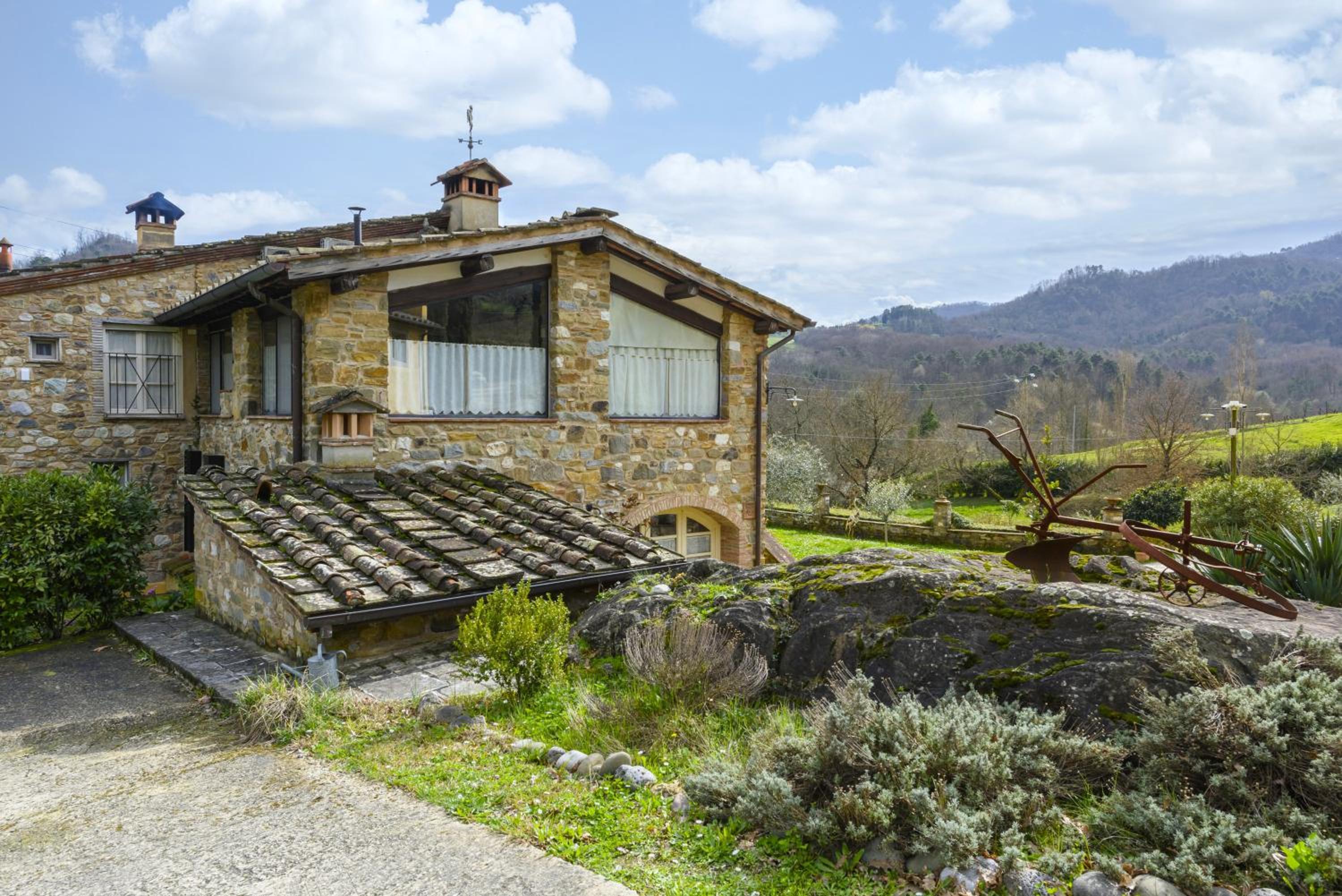 Villa Dani by Mmega view 4