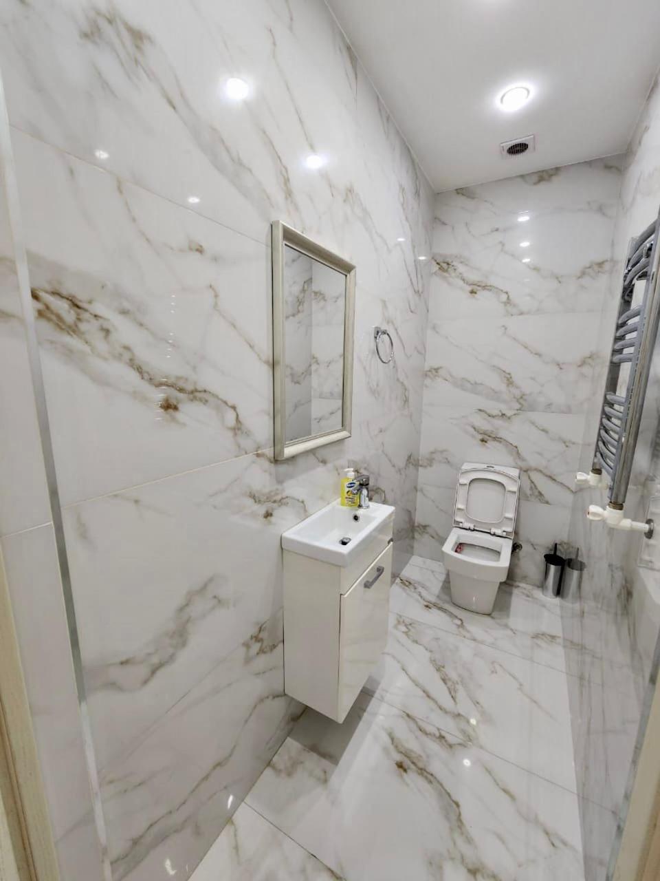 Exclusive & Brilliant 2 Bedroom in CITY CENTER, by Republic Square