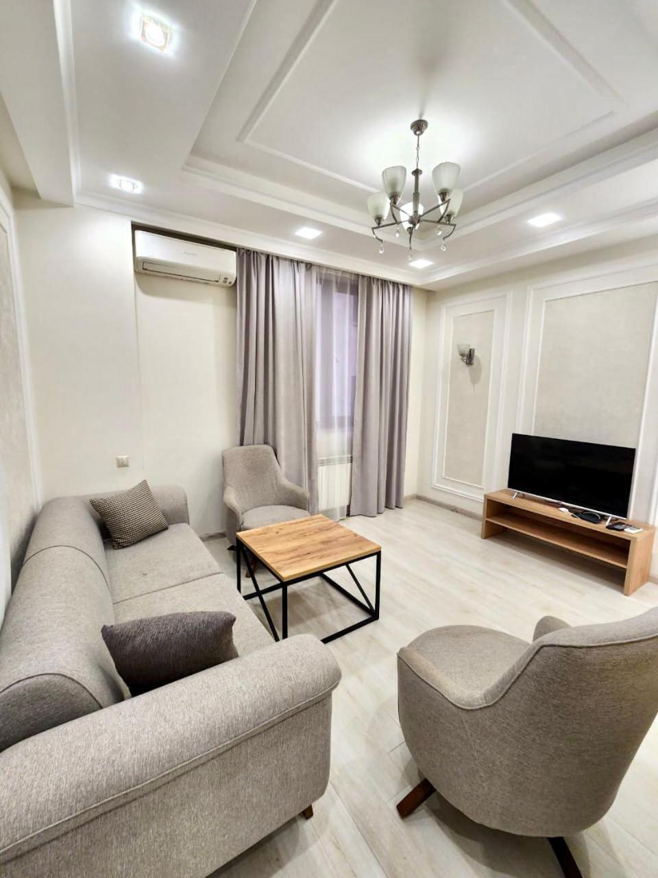 Exclusive & Brilliant 2 Bedroom in CITY CENTER, by Republic Square