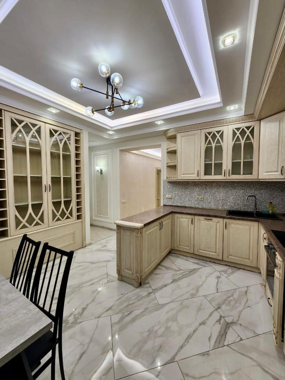 Exclusive & Brilliant 2 Bedroom in CITY CENTER, by Republic Square