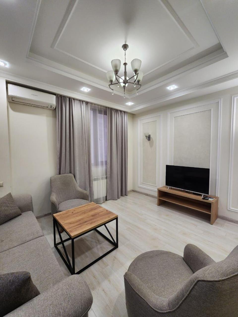 Exclusive & Brilliant 2 Bedroom in CITY CENTER, by Republic Square