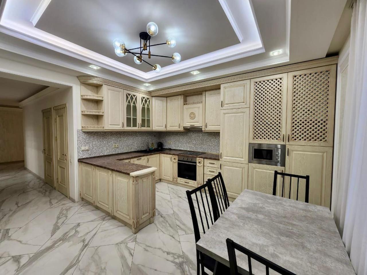 Exclusive & Brilliant 2 Bedroom in CITY CENTER, by Republic Square