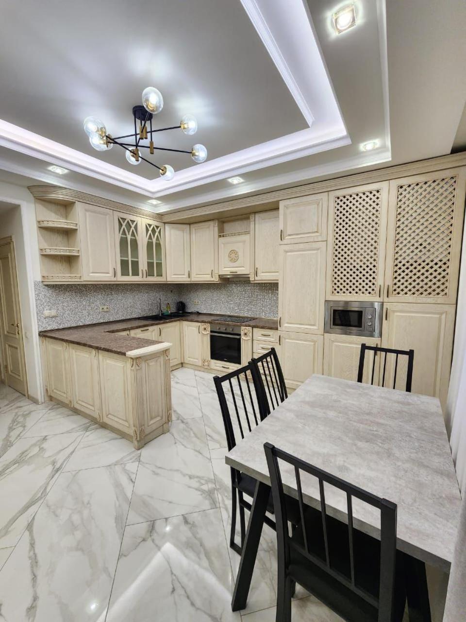 Exclusive & Brilliant 2 Bedroom in CITY CENTER, by Republic Square