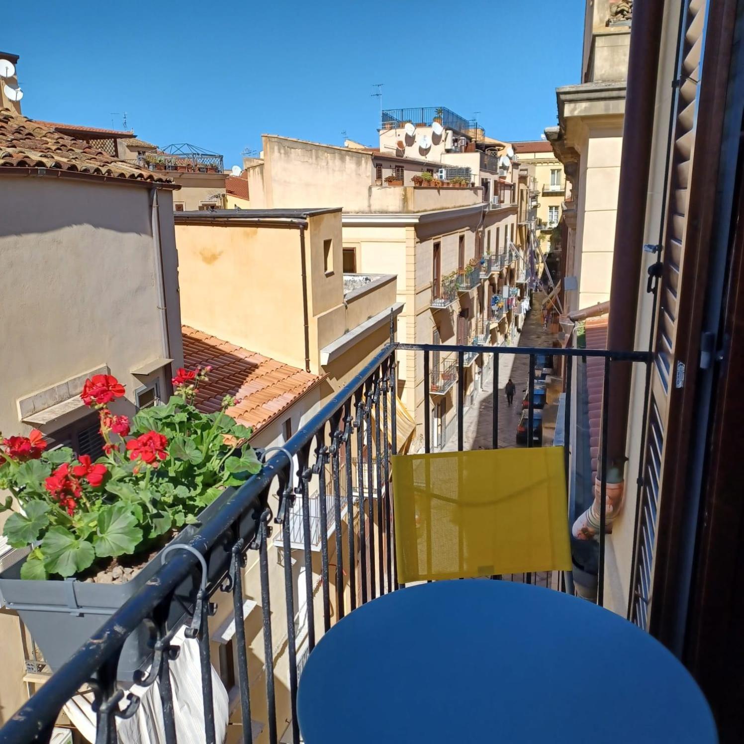Genius Home view 5