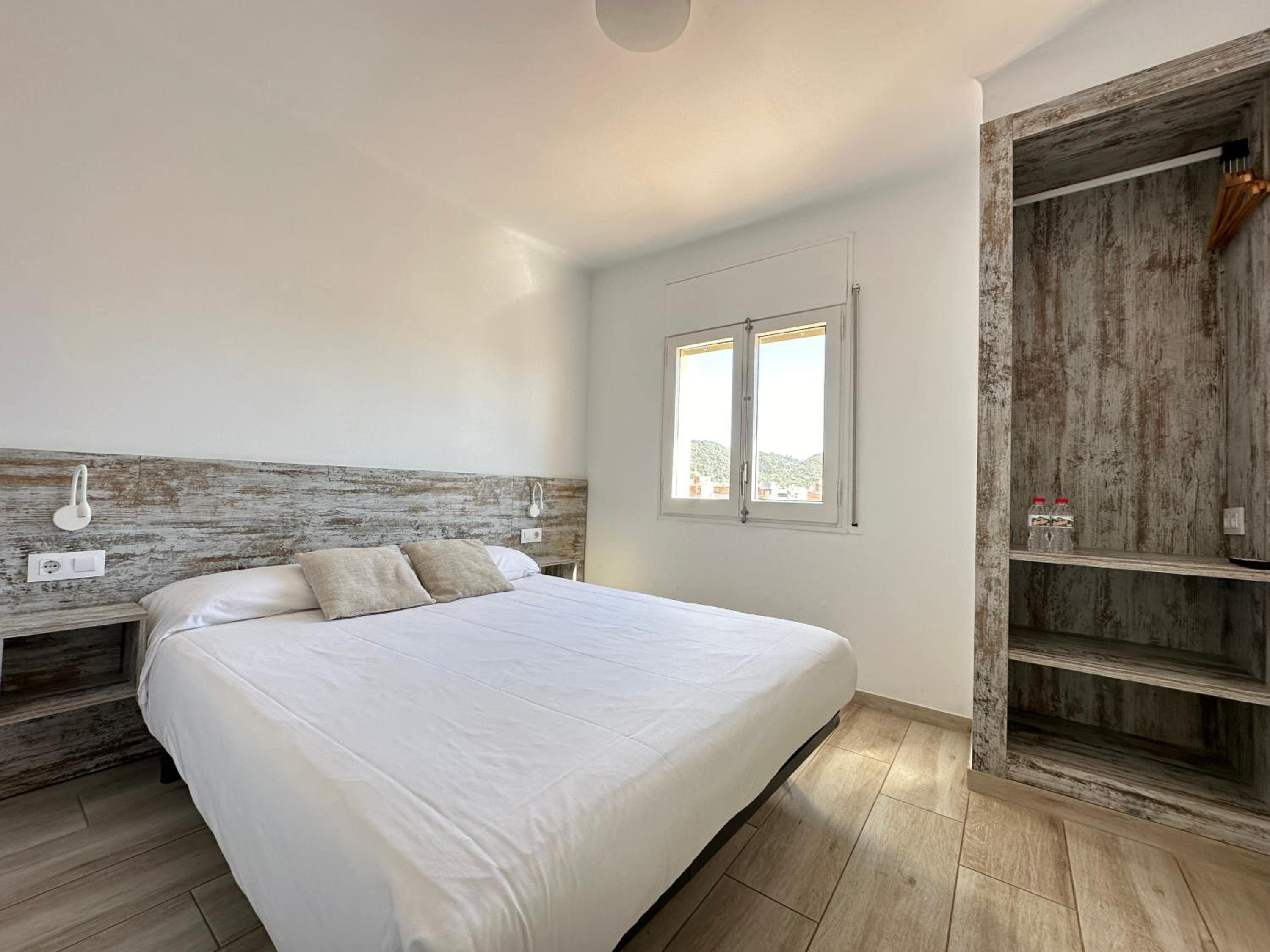Agi Gloria Rooms