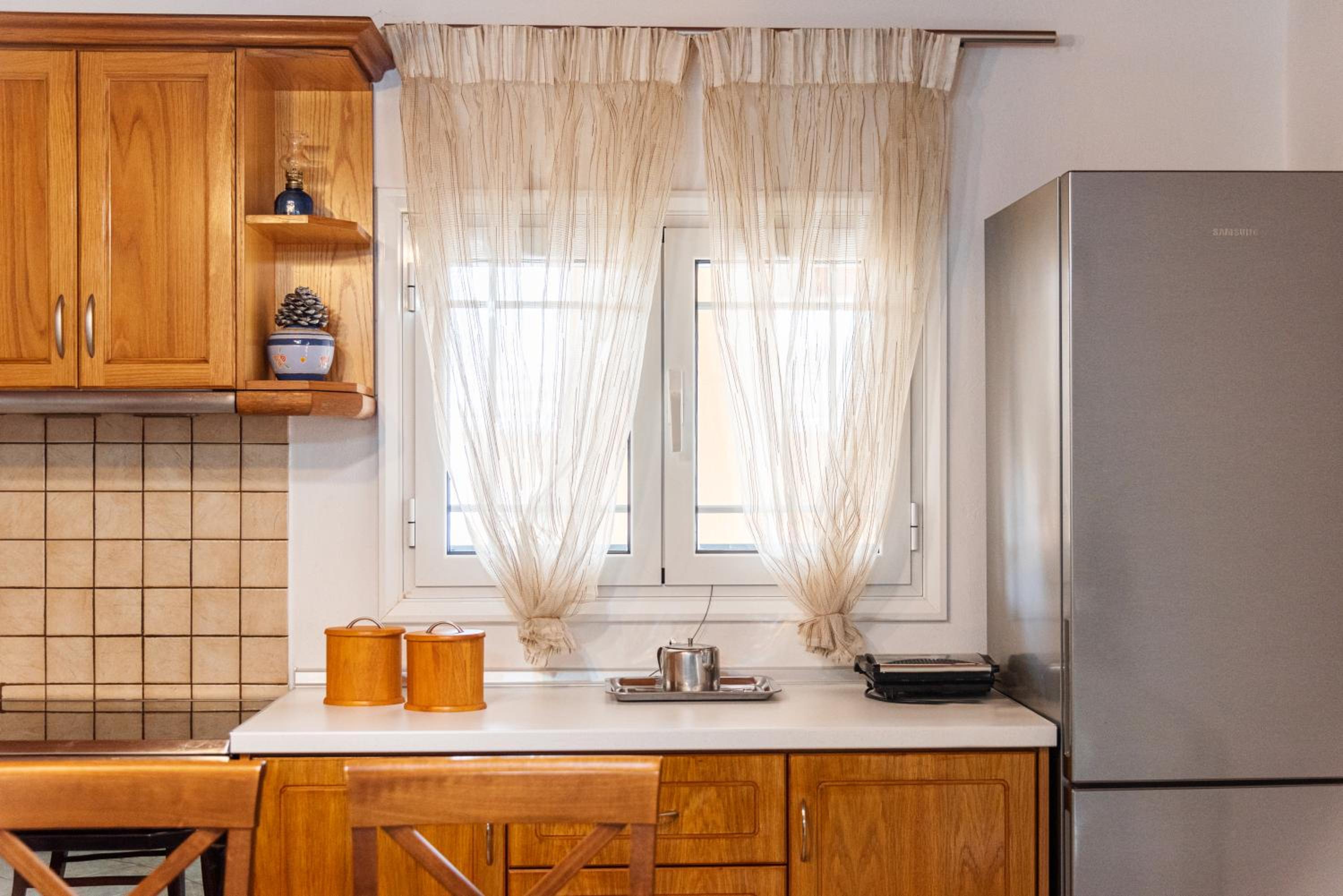 Loutra Holiday House