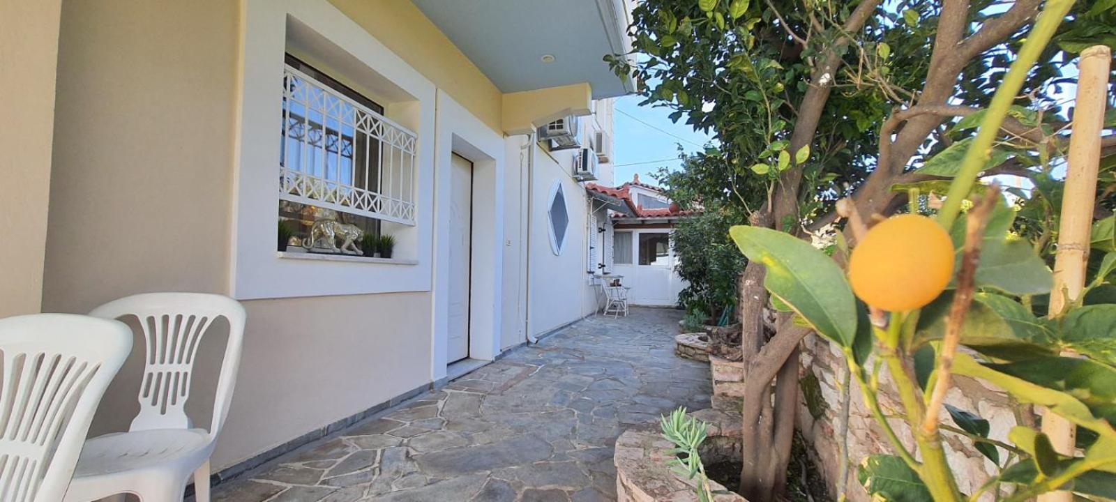 Photo 49