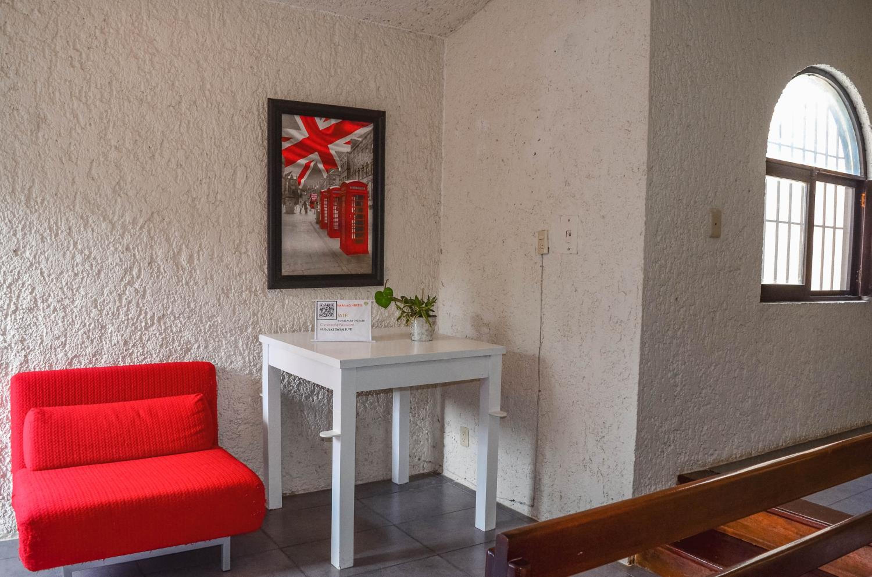 Naranjo Hostel