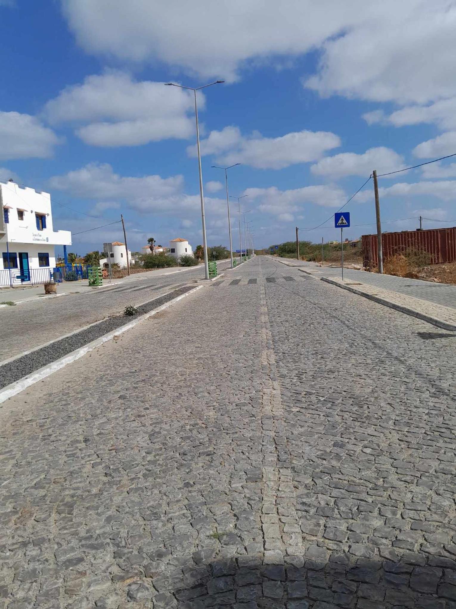 Apto Martins - Prédio Residencial Inês nº23
