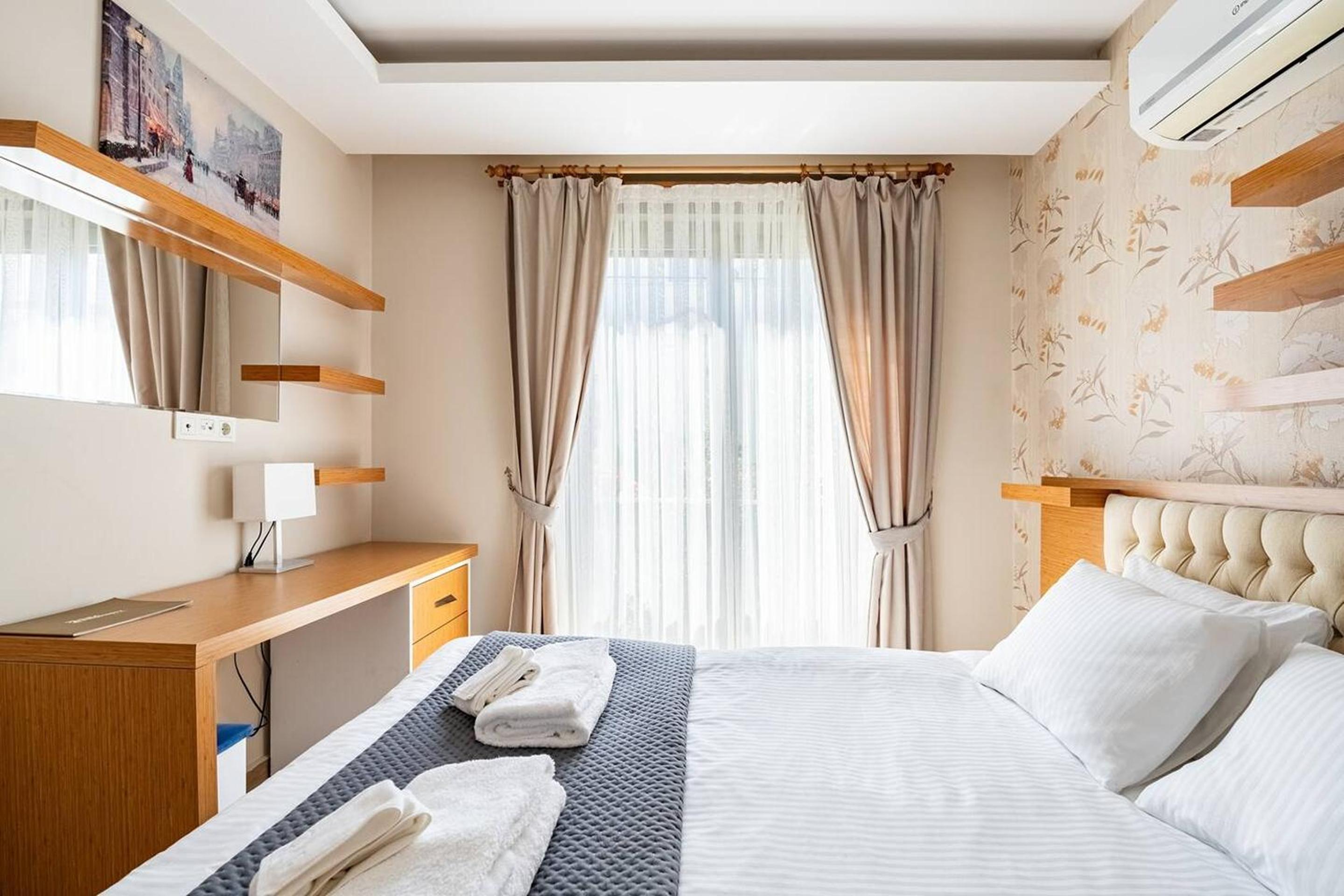 Loi Suite