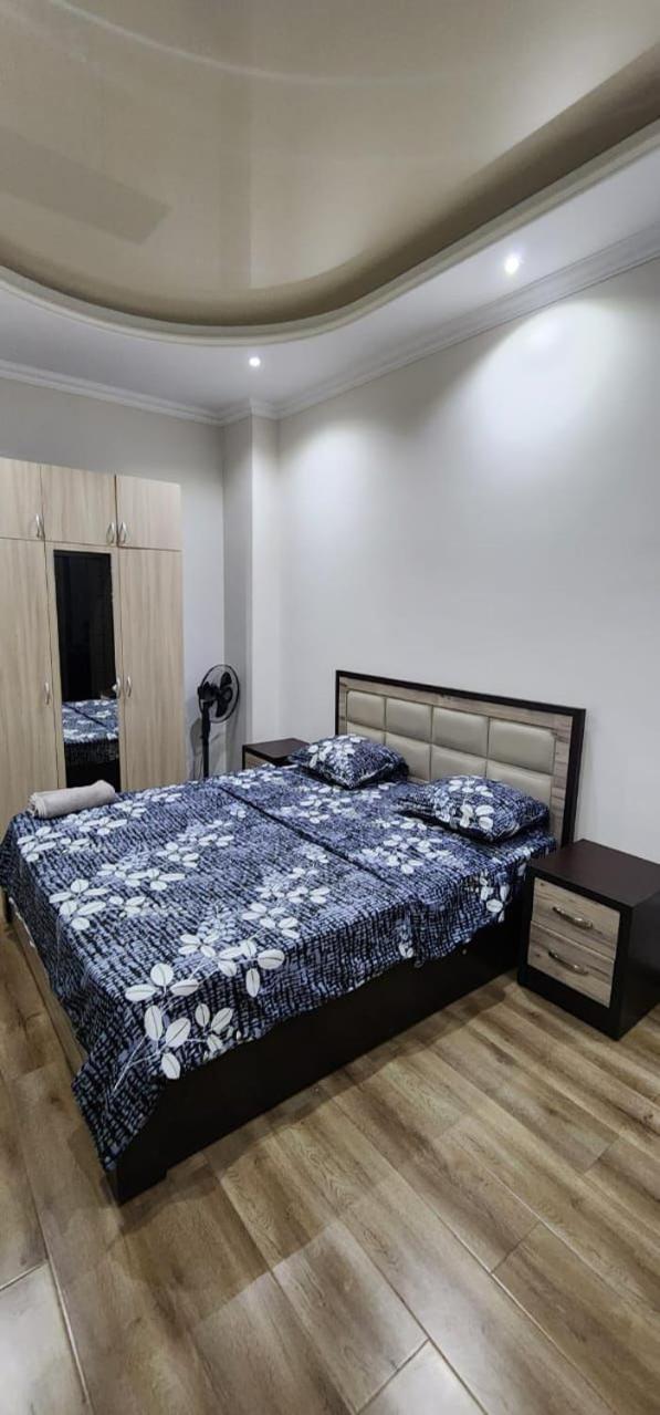 Love Chic LIVING - Modern 1 Bedroom By Republic Square, Middle of Center, New Building