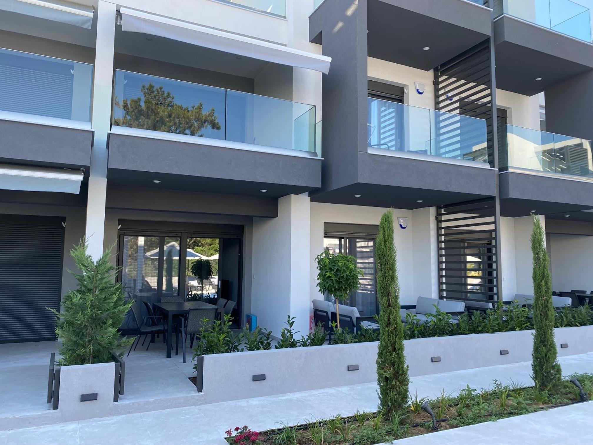 Evion Luxury Apartments view 5