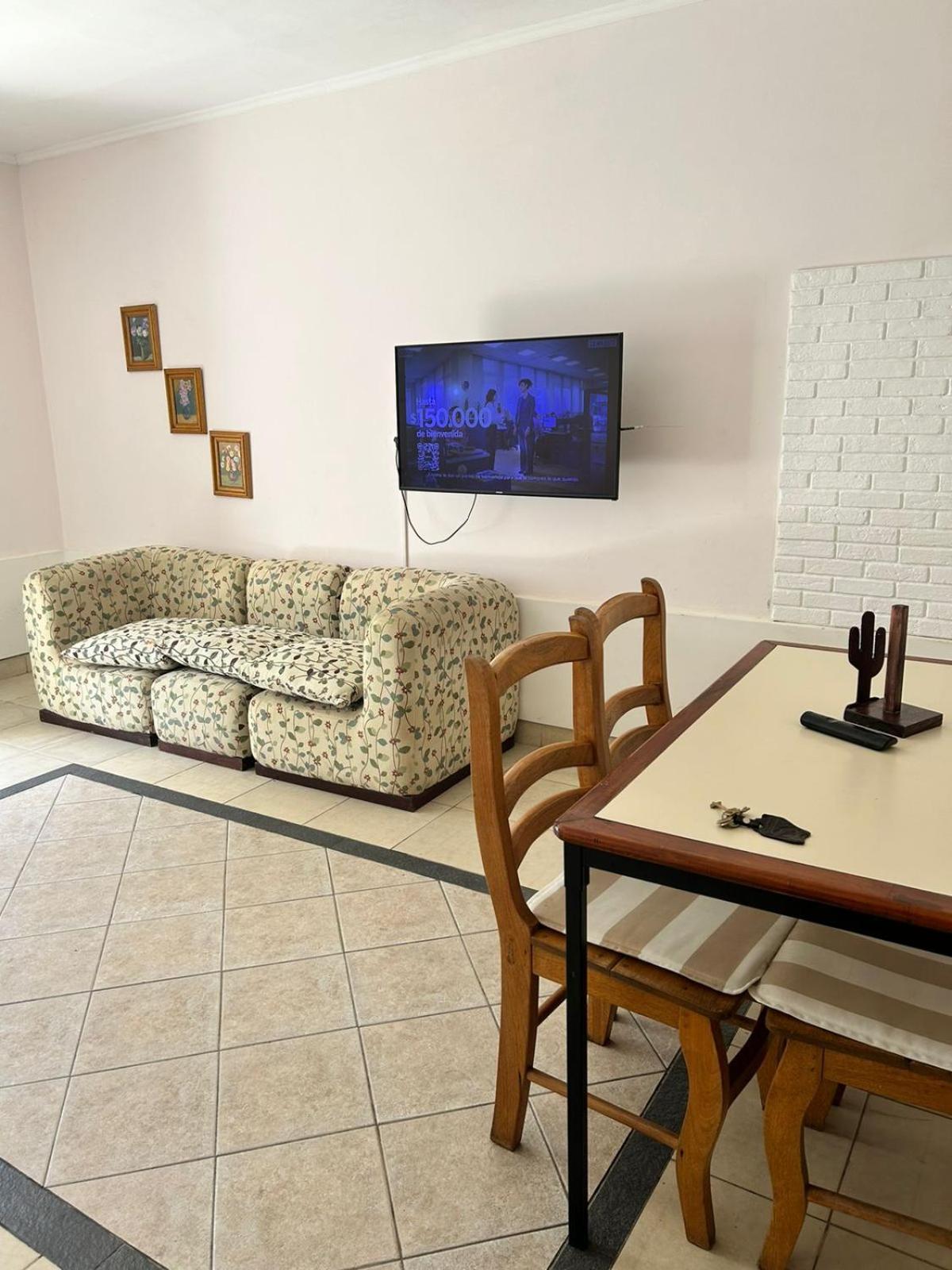 Ahicito - Casa en Tres Cerritos