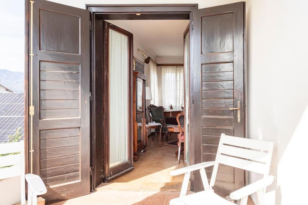 Spacious And Historic Villa With Bled Castle View view 3