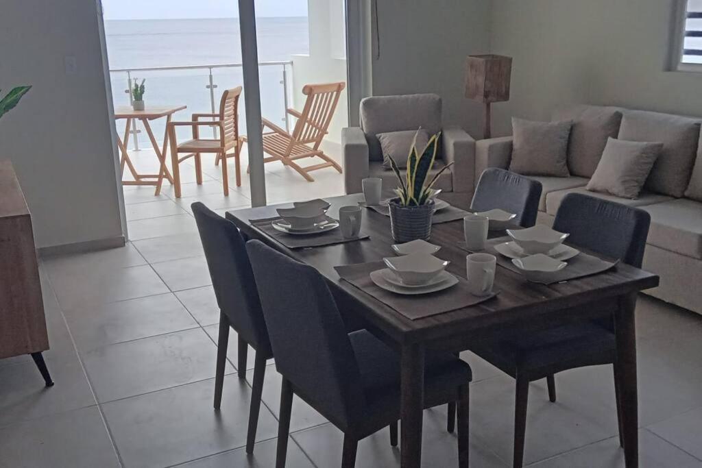 Blue Lagun Apartment B