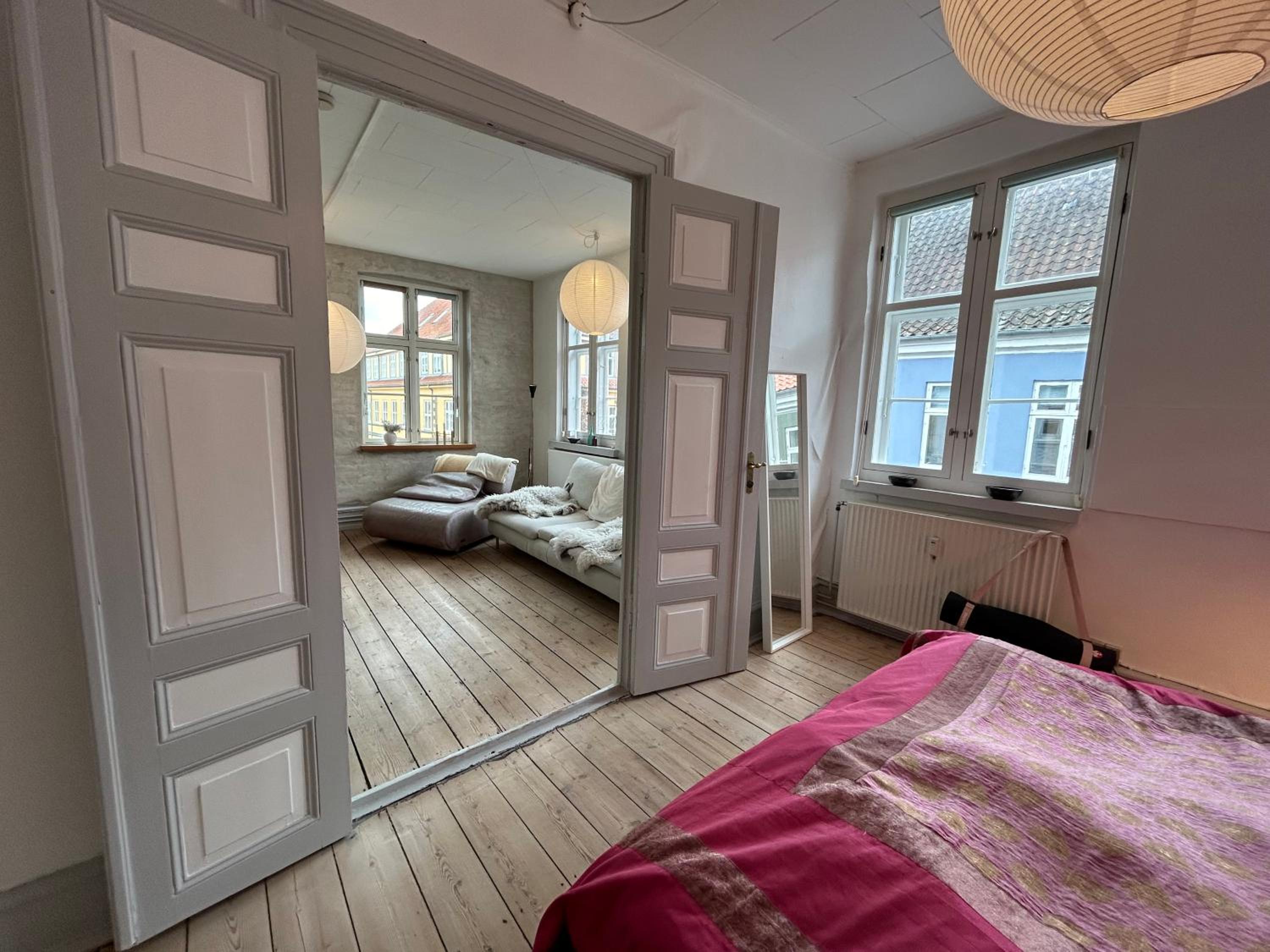Hel bylejlighed i det gamle pulsernede Svendborg
