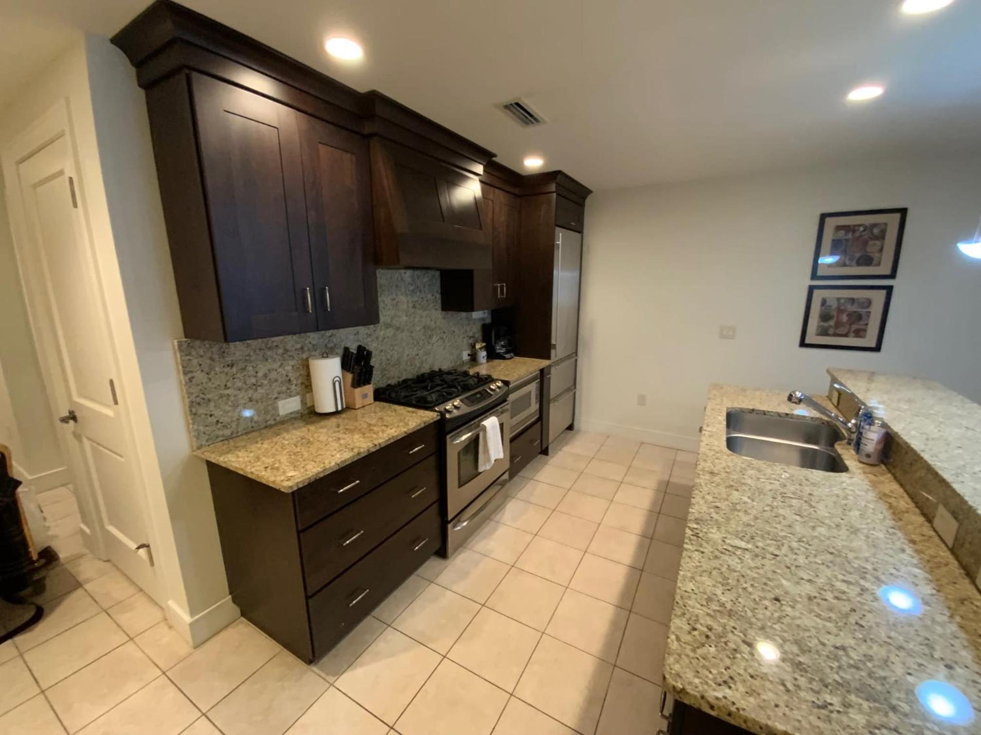 Spacious furnished suite at Peninsula Bay Resort view 4