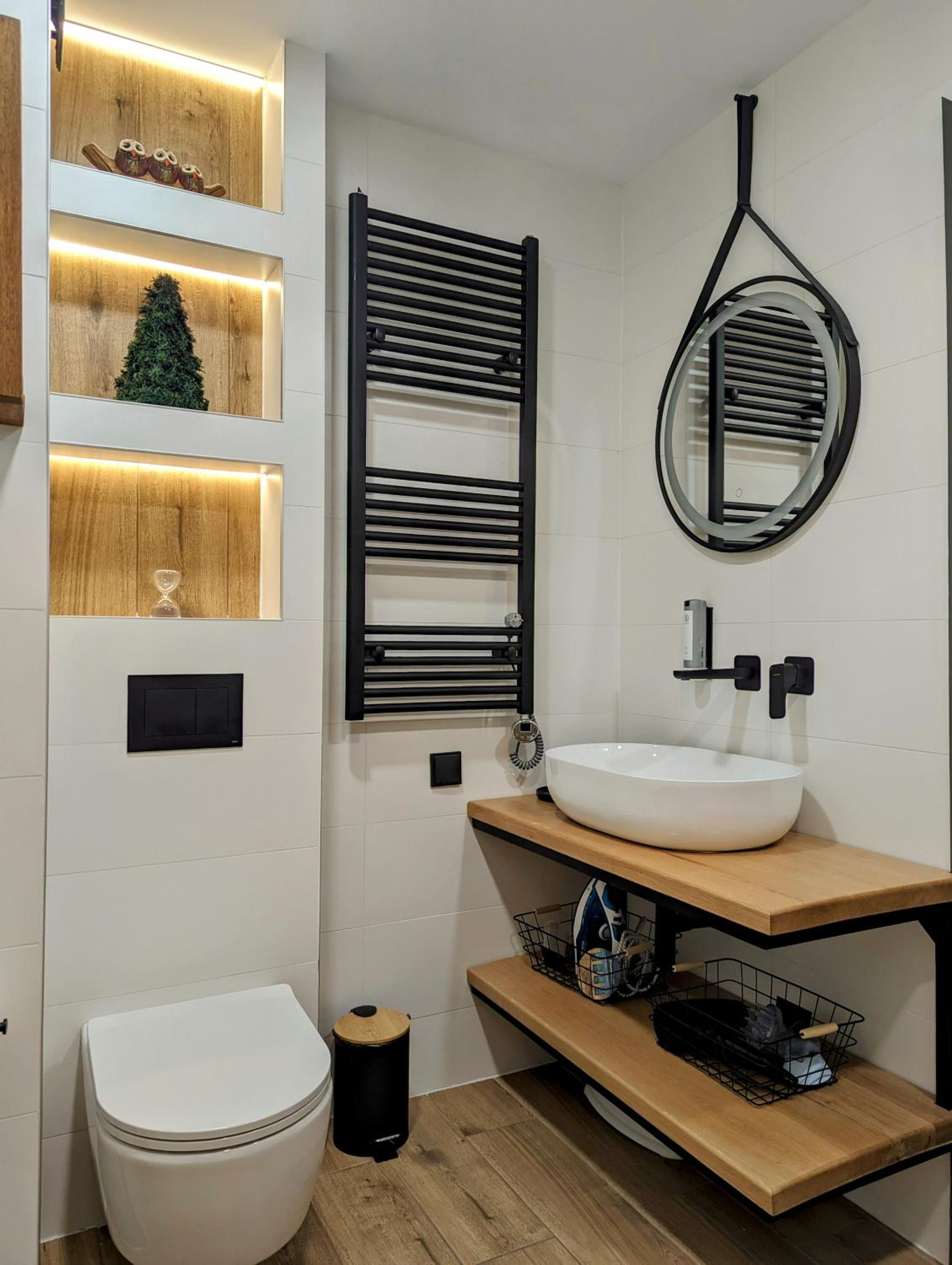 Pine & Wine Sauna Apartment