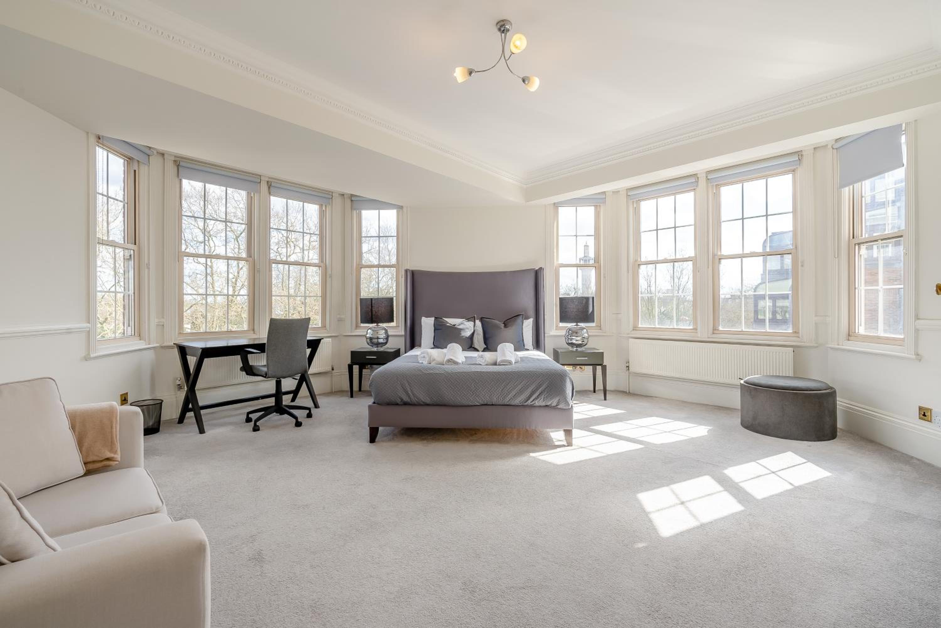 Strathmore Court Apartments