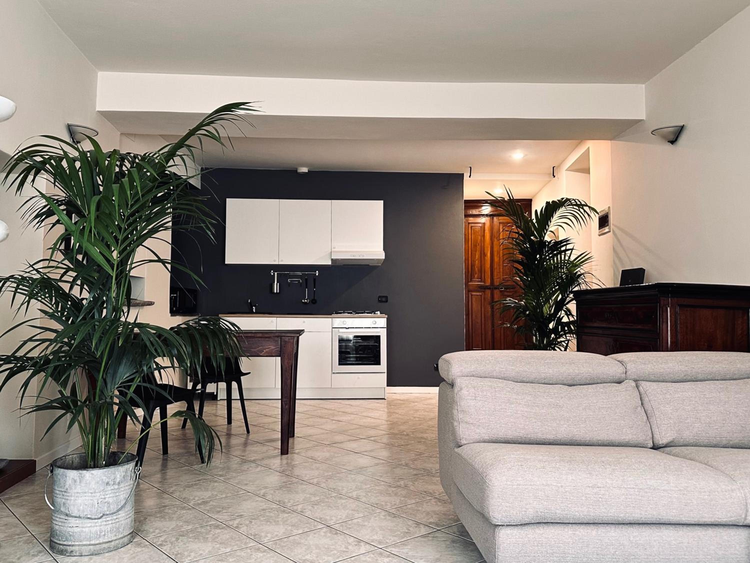 Holiday Home Curt de l'Elba with private garden and parking - Cernobbio view 5