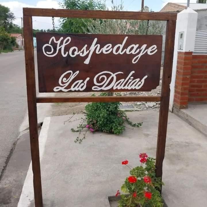 Hospedaje Las Dalias