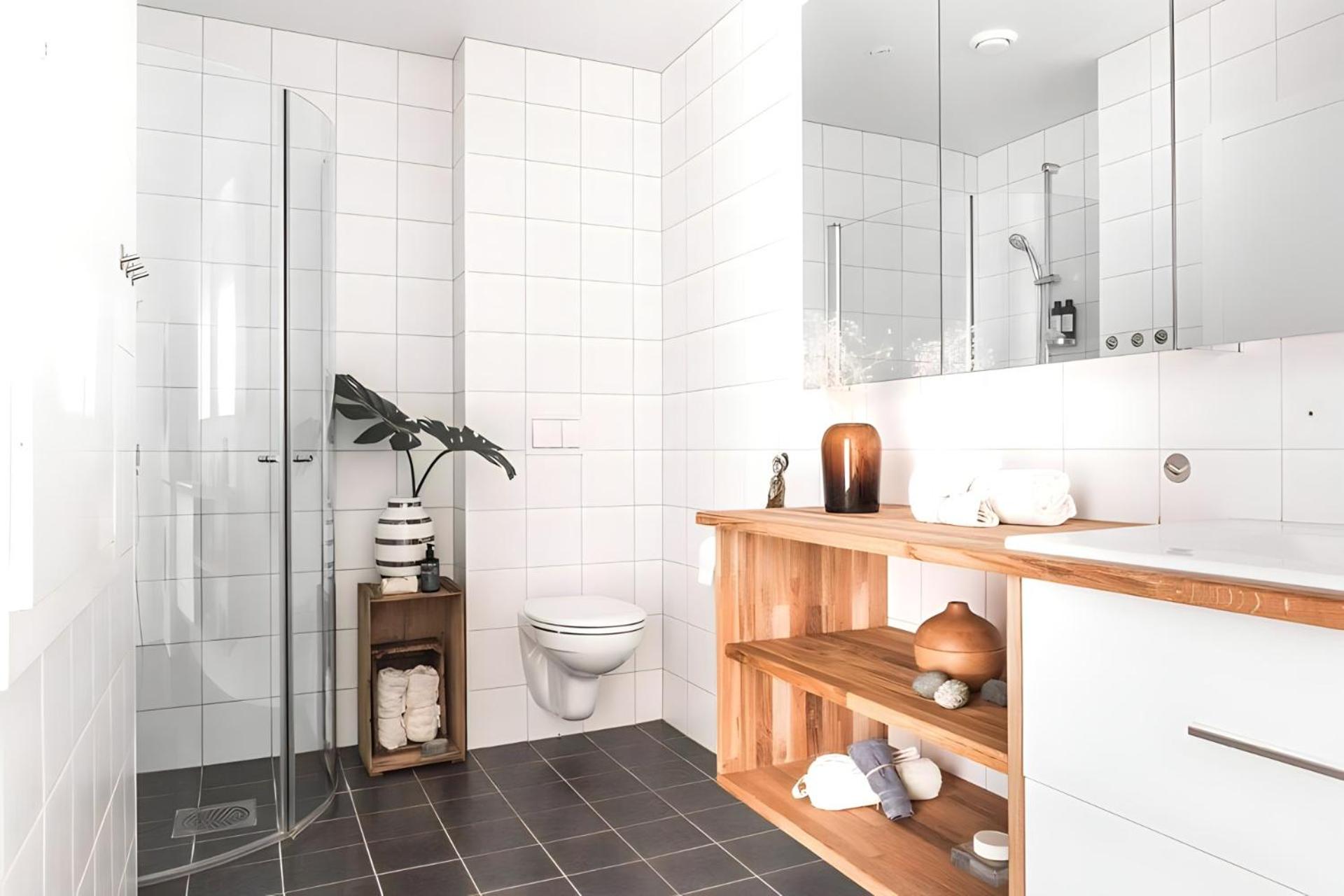Modern and centrally located apartment view 2