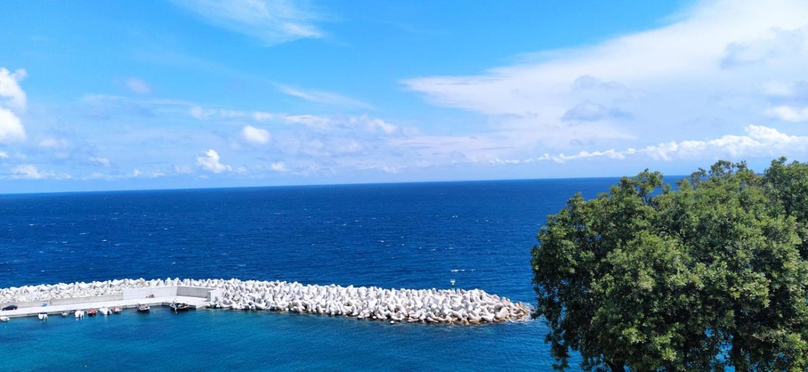 To Limanaki