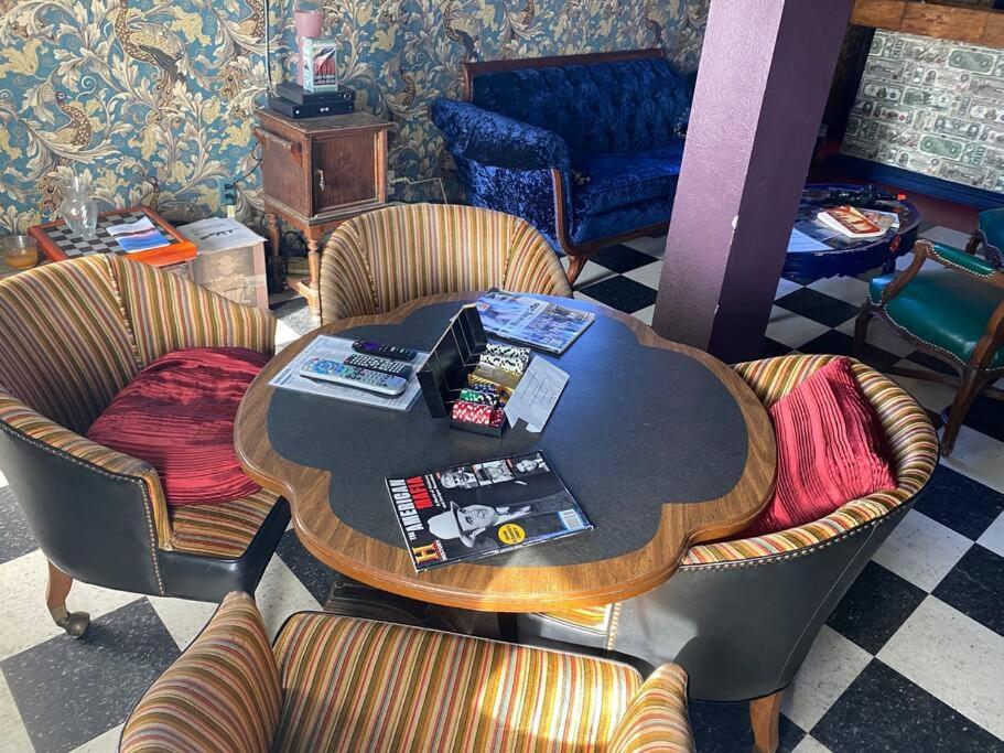 Actual Pretty Boy Floyd's Hideout - Lake Erie, MI 5