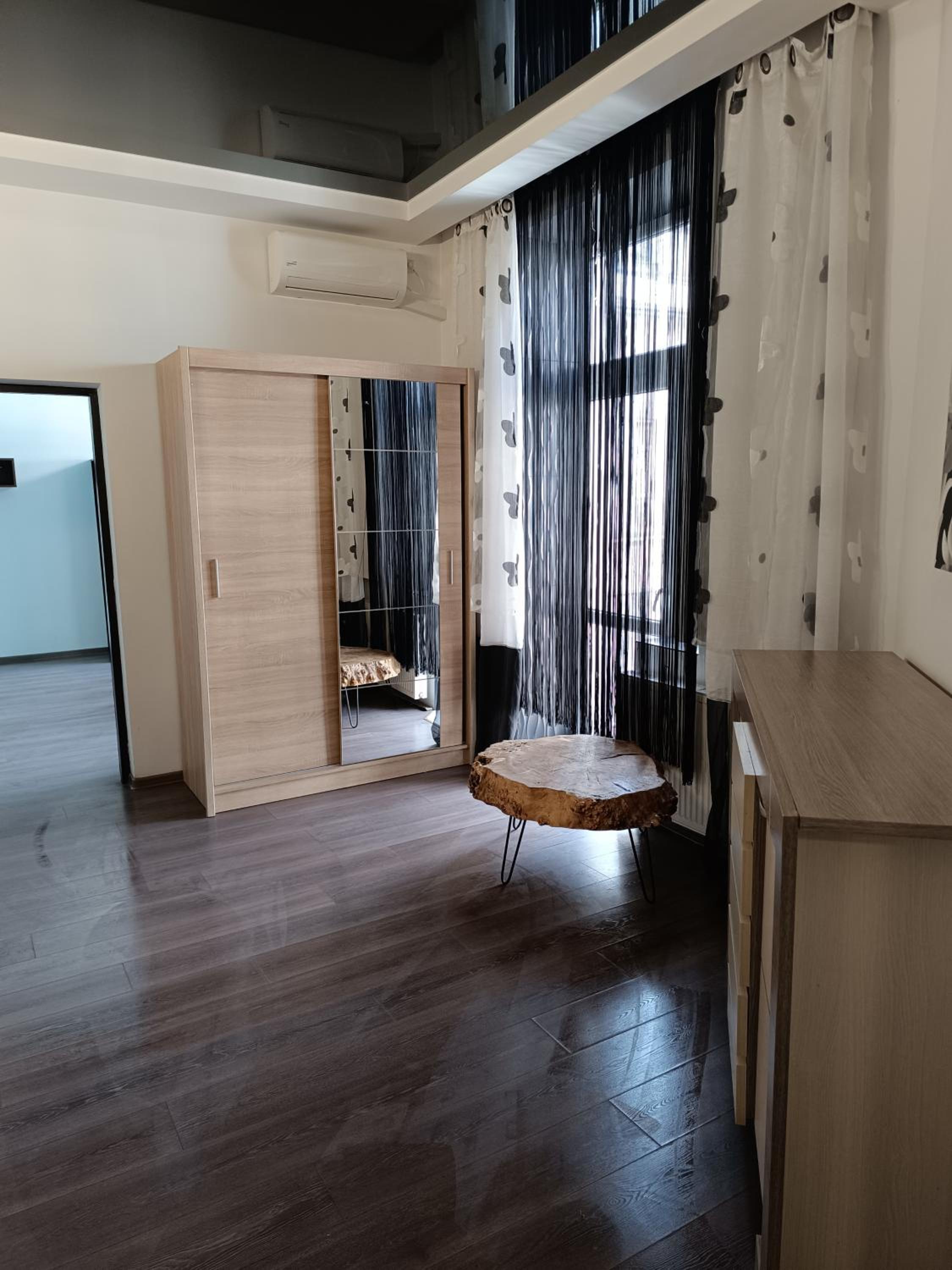 Apartments Zefir