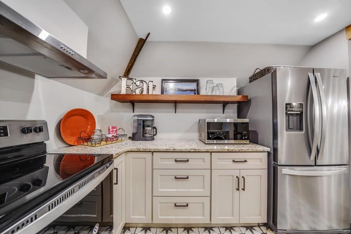 Luxury Loft in Historic Carriage House view 4