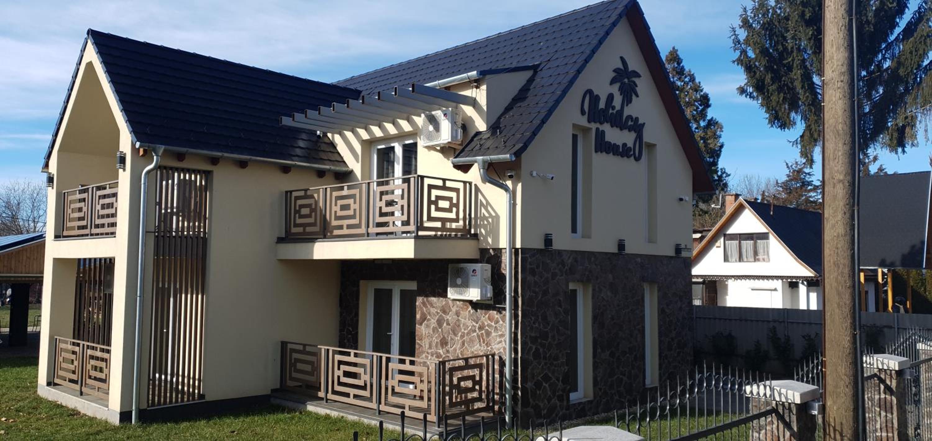 Holiday House Berekfürdő